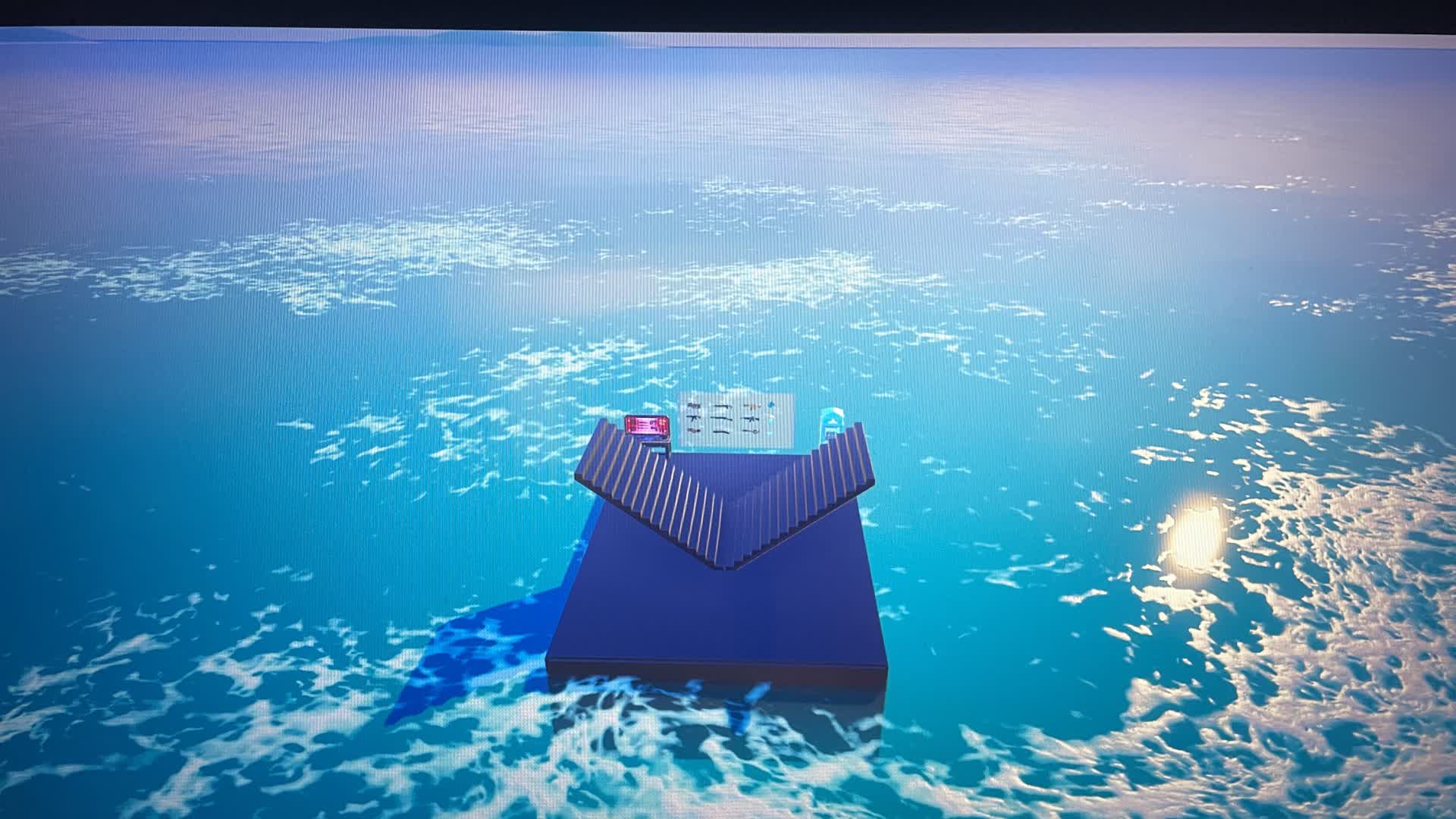 BUILD.FIGHT 1V1