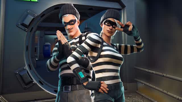 đŠ BIG BANK HIDE AND SEEK