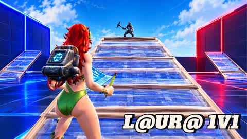 L@UR@ 1V1