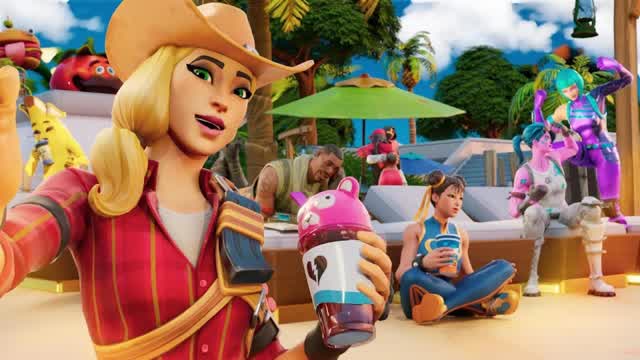 KAYLAXO PARTY ROYALE