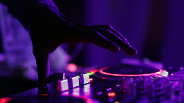 BEST DJ