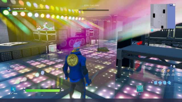 Capture 1 – DecieBoi's Fashion Show with lockers!