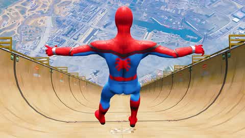 SPIDERMAN MEGA RAMP