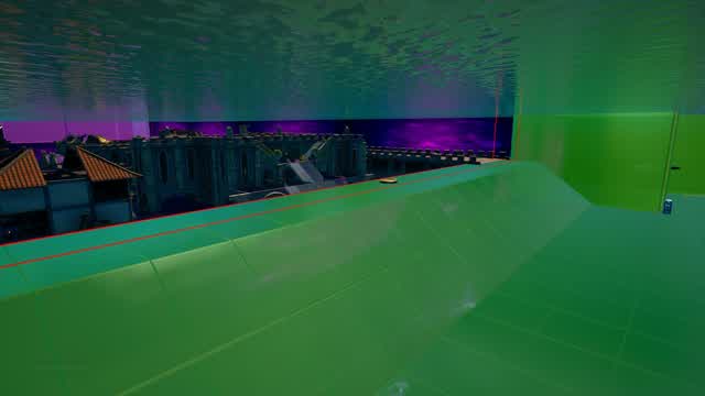 Green VS Purple (underwater)