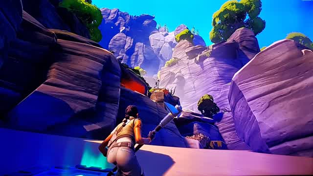 Capture 1 – MANGY ROCK - EASY PARKOUR ON THE ROCK V4