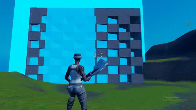 ZoneWars Mythic weapons only! 32 Players