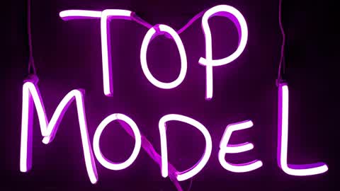 TOP MODELIK